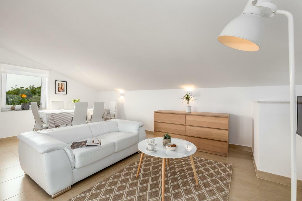 Ferienwohnung Julija Dramalj Exterior foto